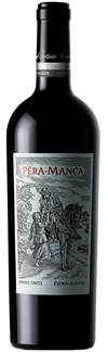 Bottle of Pera Manca Tinto 2015 750 ML with elegant design.